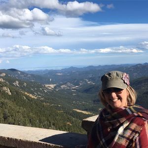 Meet your Posher, Lisa